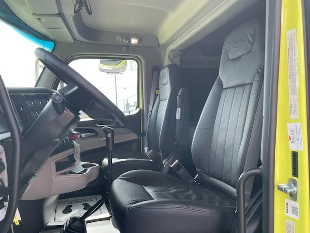 2026 Peterbilt 589 - image 9