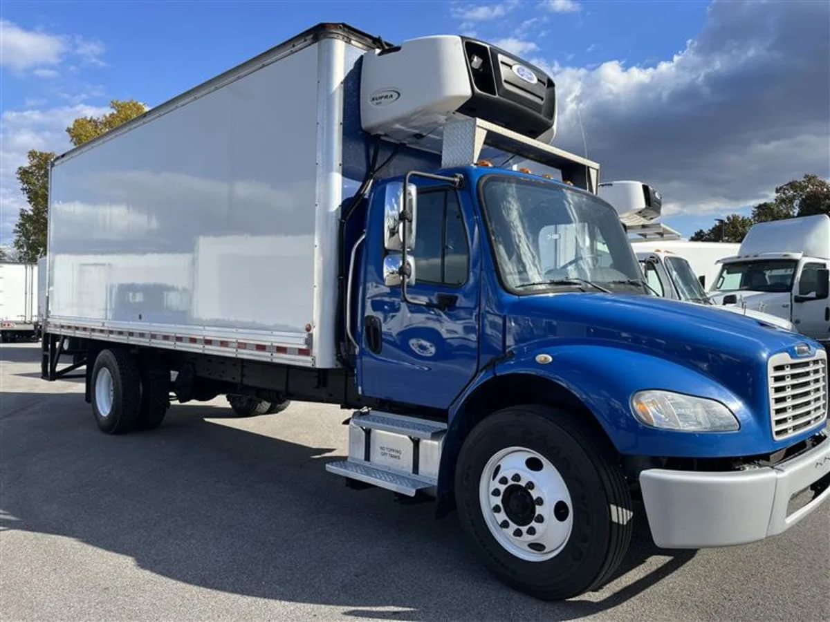 2018 Freightliner M2 106 in Beltsville, MD — photo 3