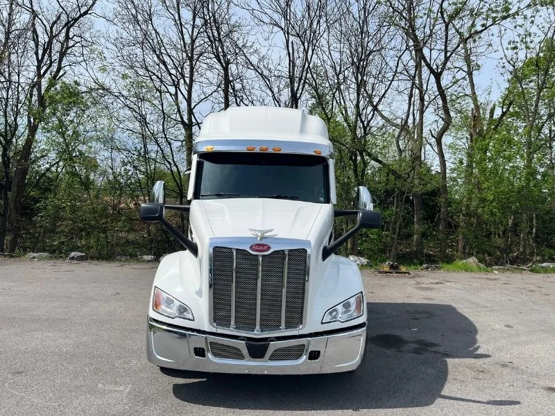 2023 Peterbilt 579 in Richmond, VA — photo 20