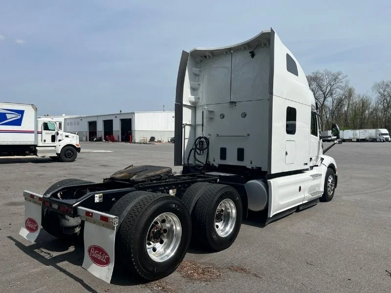2023 Peterbilt 579 in Richmond, VA — photo 4