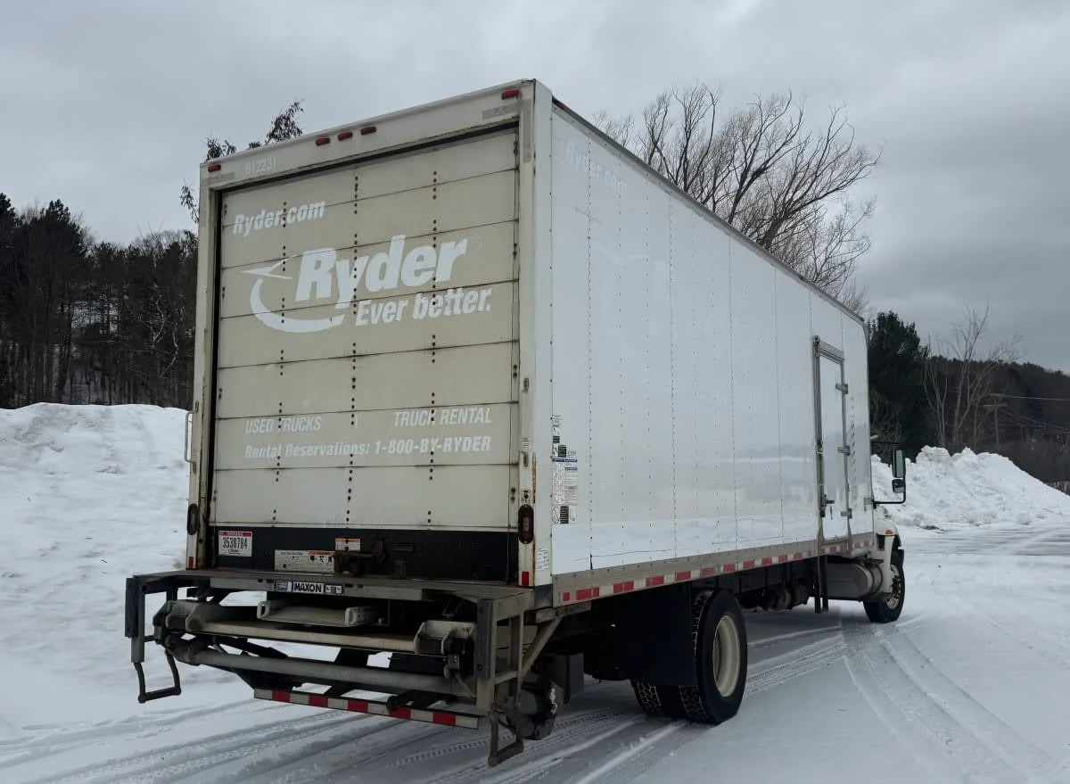 2019 International 4300 in Wayland, MI — photo 4