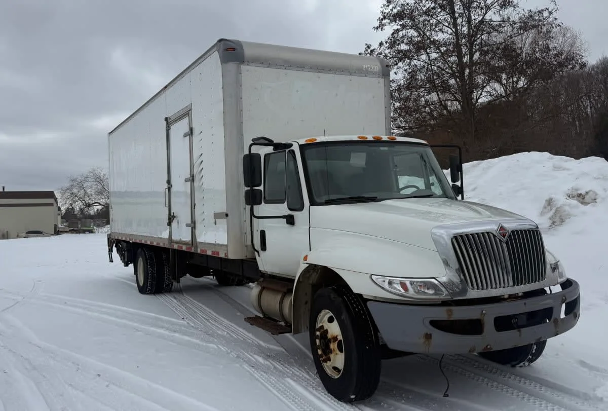 2019 International 4300 in Wayland, MI — photo 3