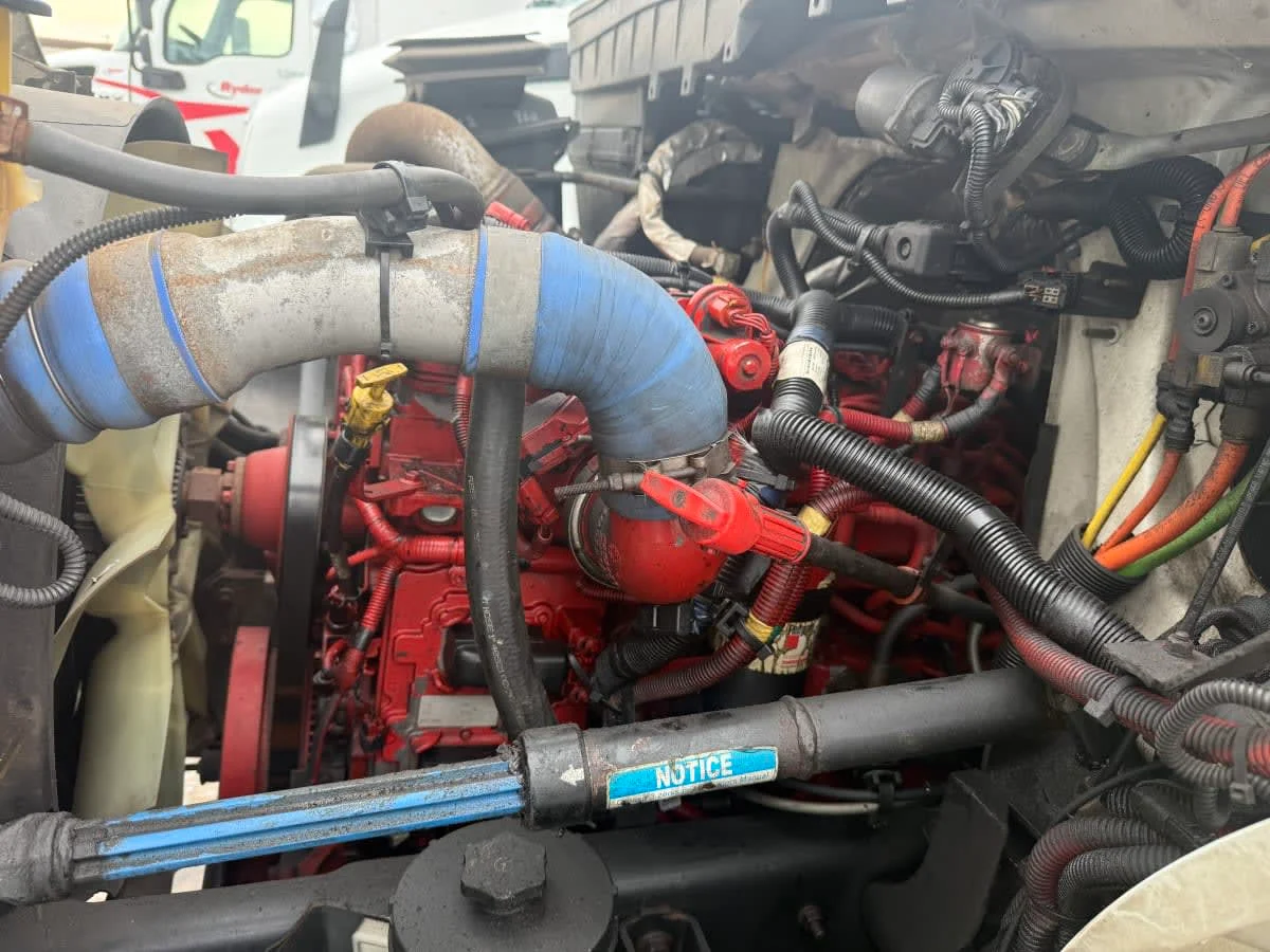2019 International 4300 in Wayland, MI — photo 9