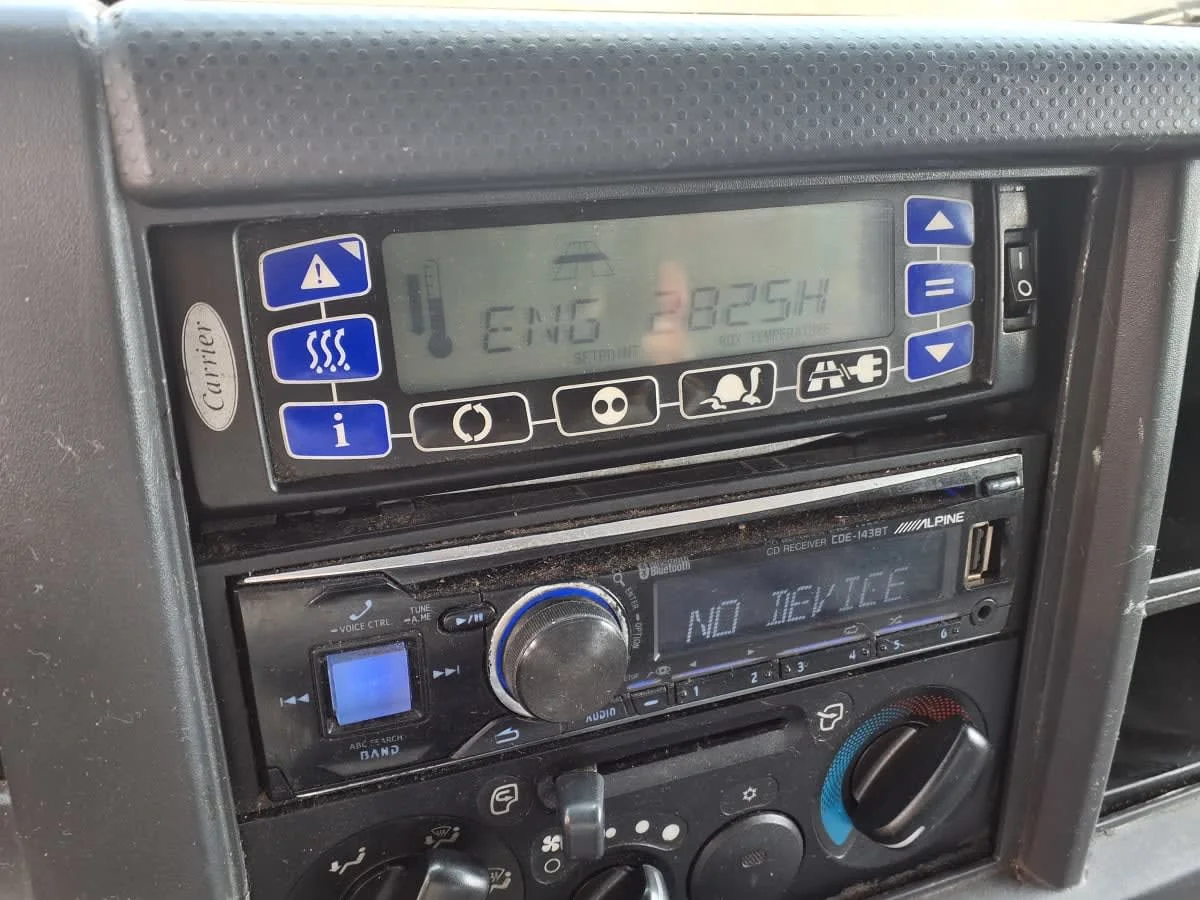 2018 Isuzu NRR - image 9