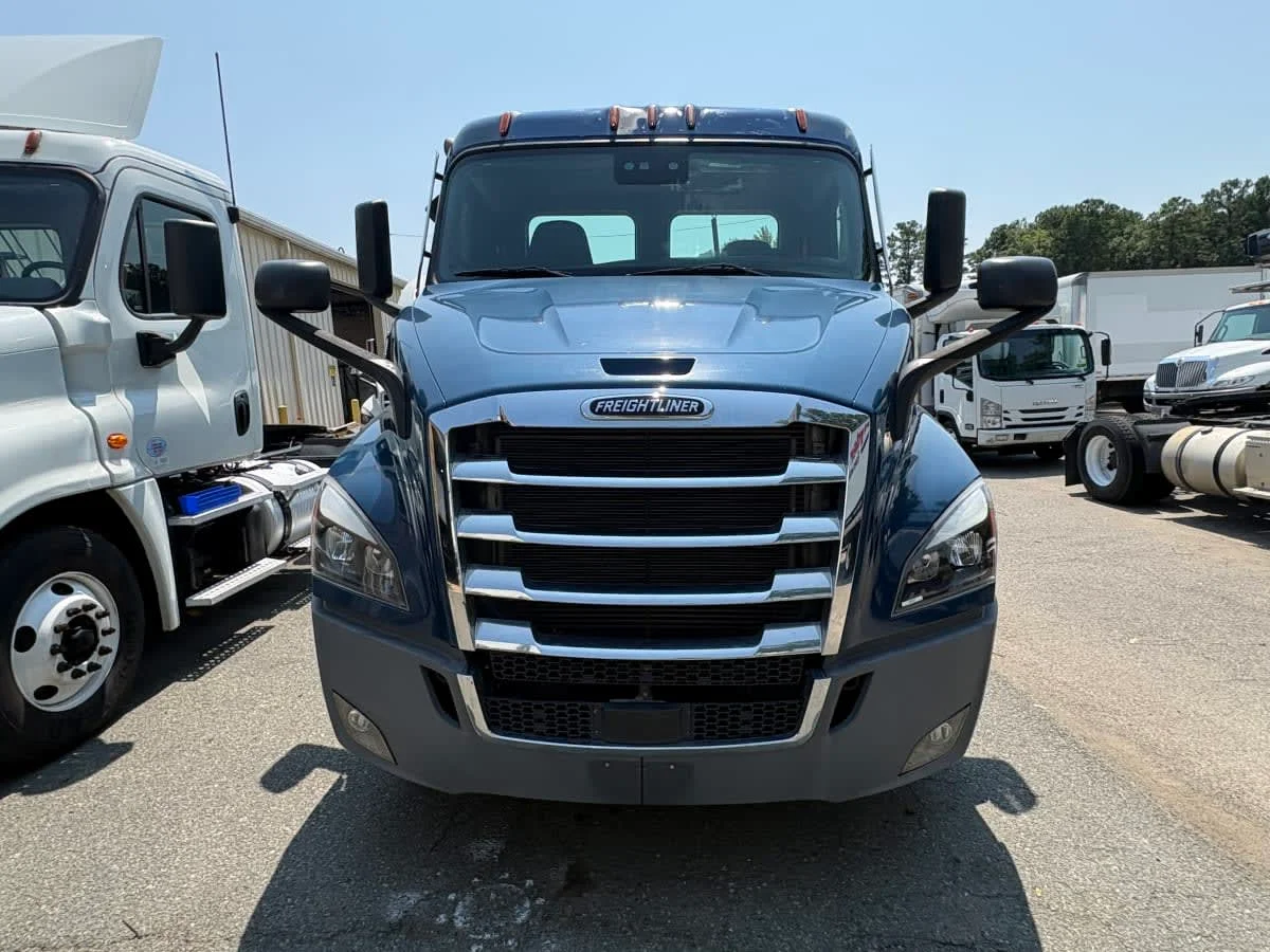 2021 Freightliner in Ashland, VA — photo 2