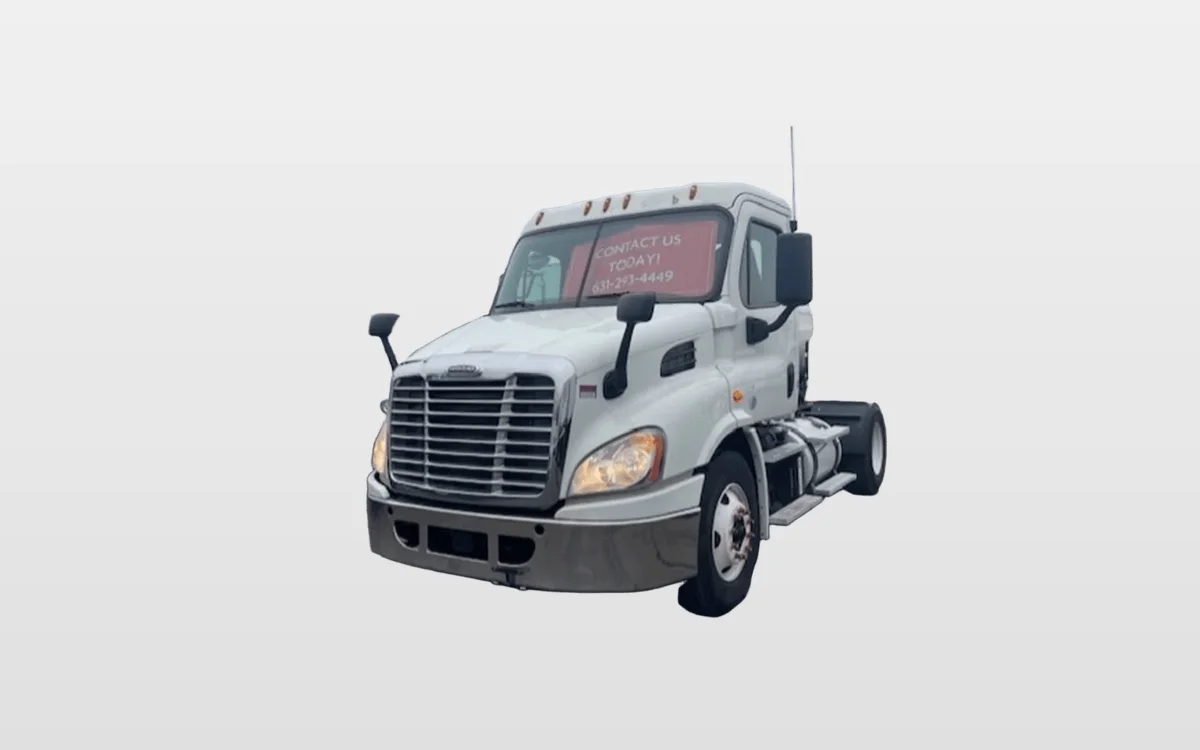 2018 Freightliner - image 1