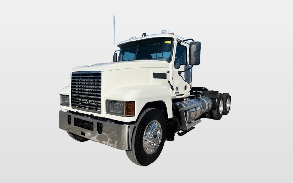 2019 Mack - image 1