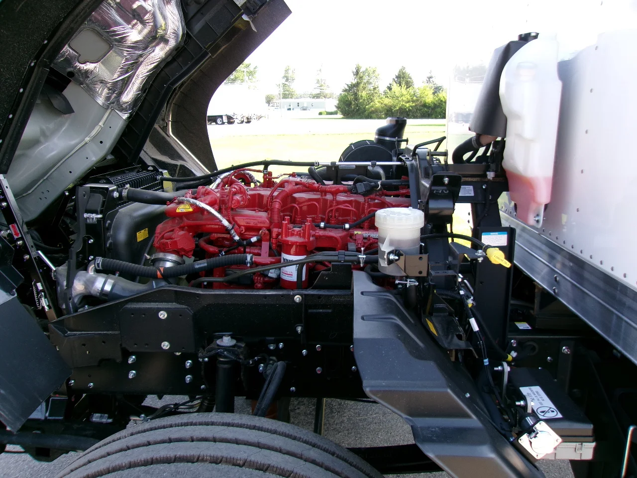 2026 Isuzu FTR in Muncie, IN — photo 11
