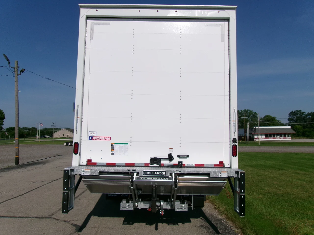 2026 Isuzu FTR in Muncie, IN — photo 9