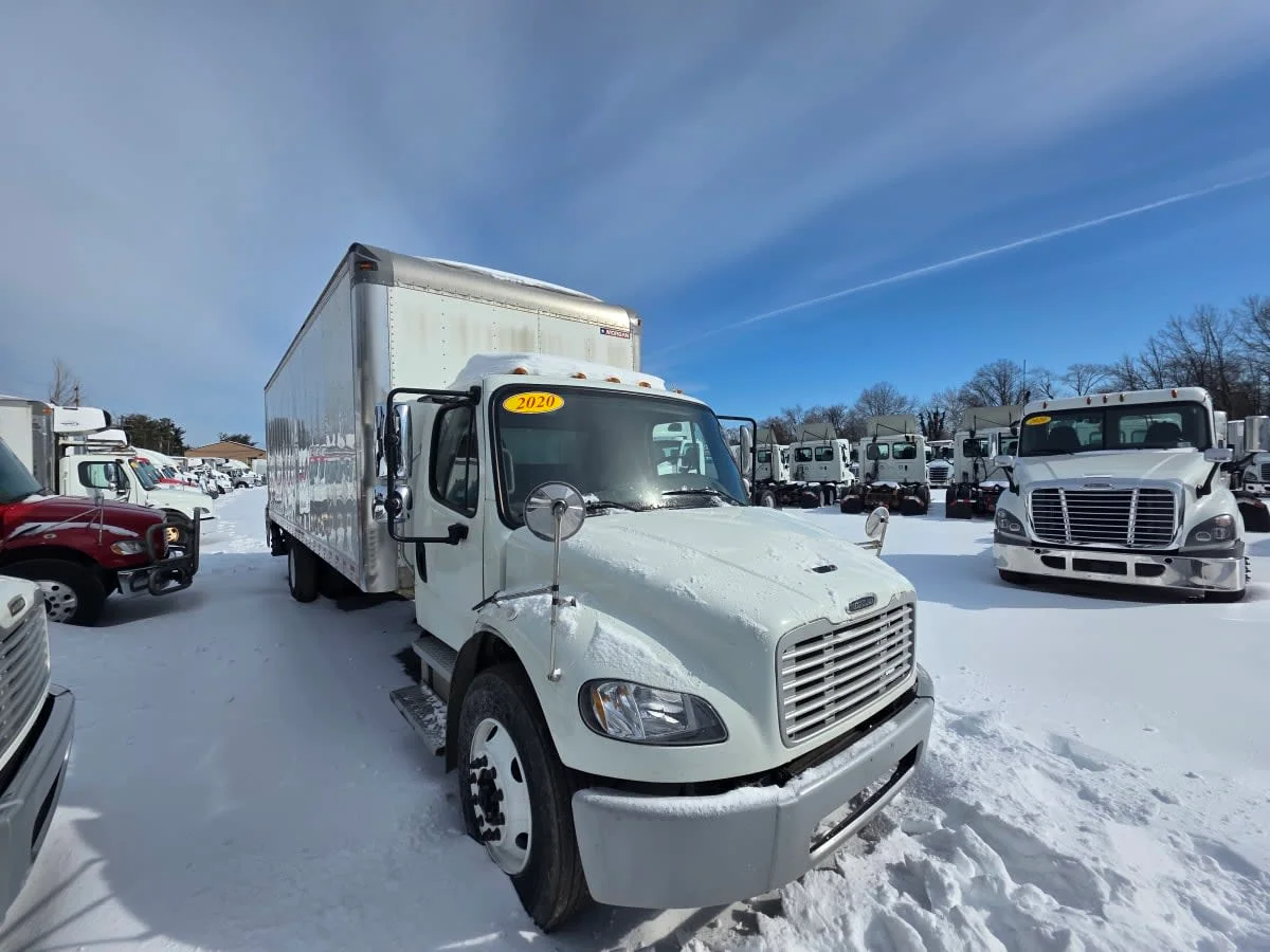 2020 Freightliner M2 106 - image 3