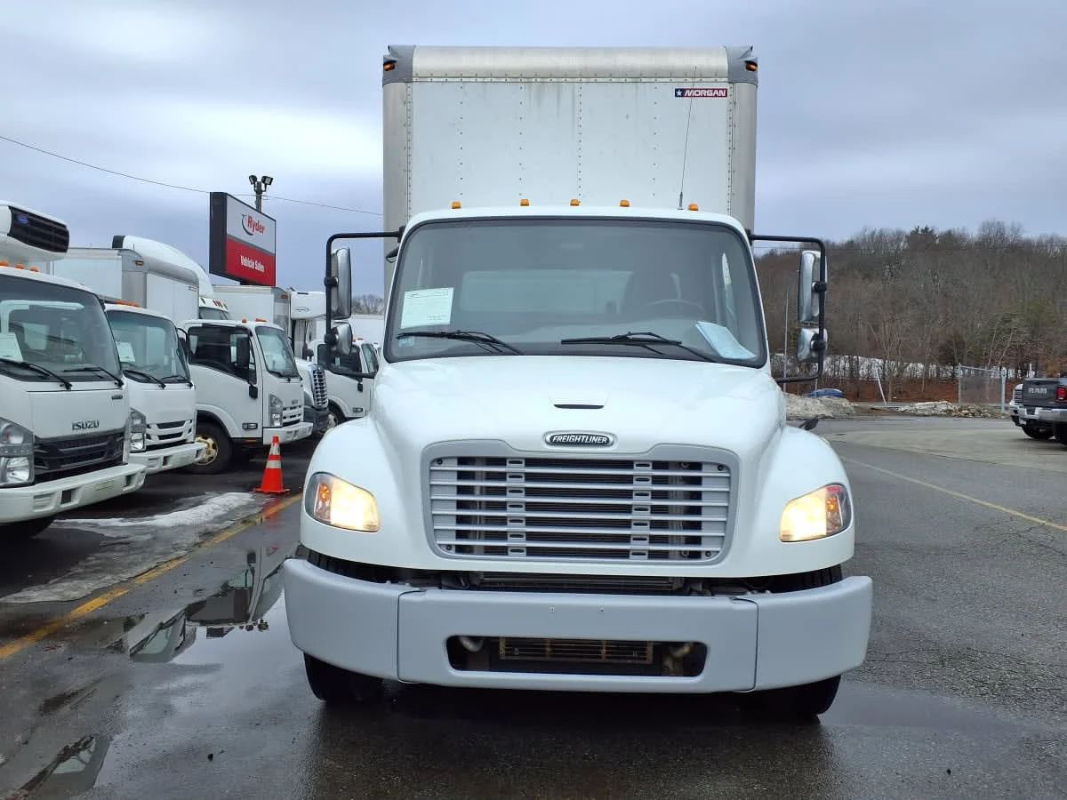 2019 Freightliner M2 106 in Salisbury, MA — photo 2