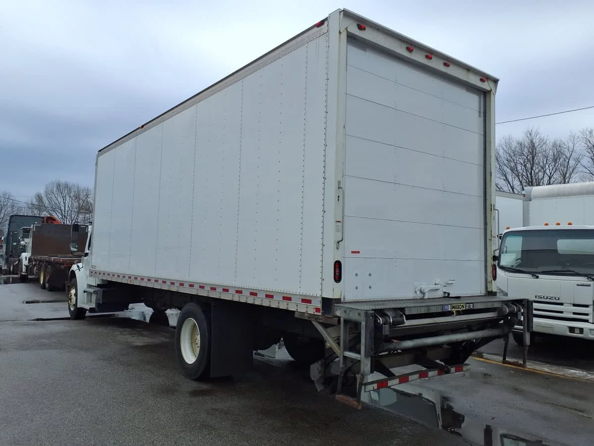 2019 Freightliner M2 106 in Salisbury, MA — photo 6