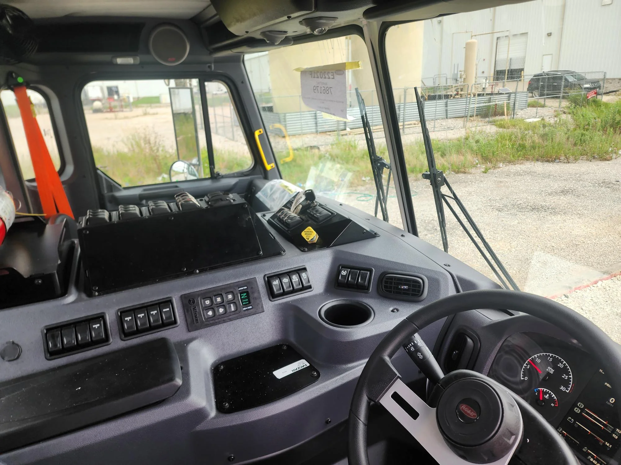 2026 Peterbilt 520 in Springfield, MO — photo 11