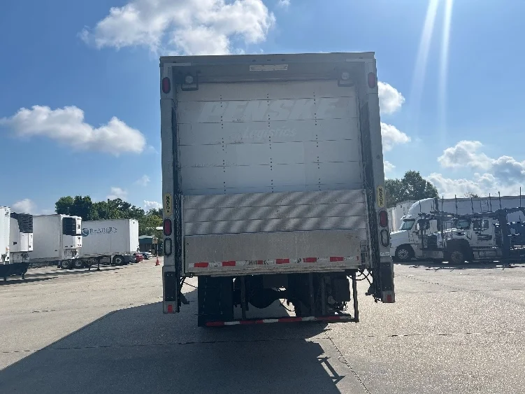 2021 Freightliner eM2 in Hammond, LA — photo 7