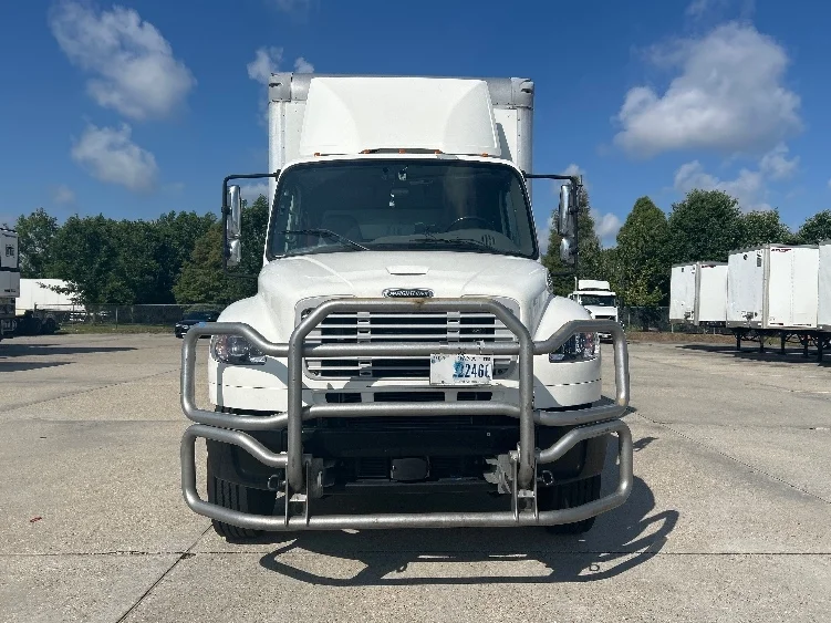 2021 Freightliner eM2 in Hammond, LA — photo 2