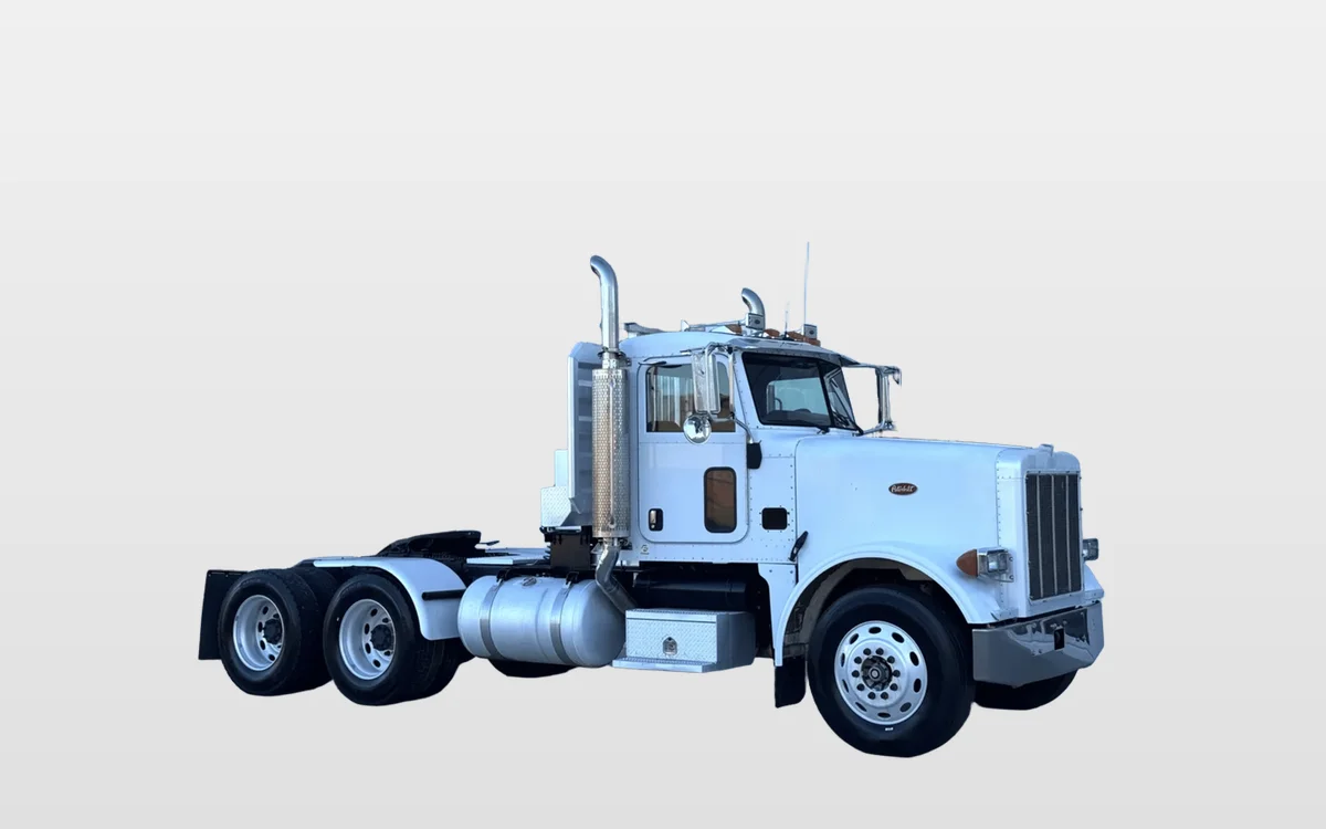 2007 Peterbilt - image 1