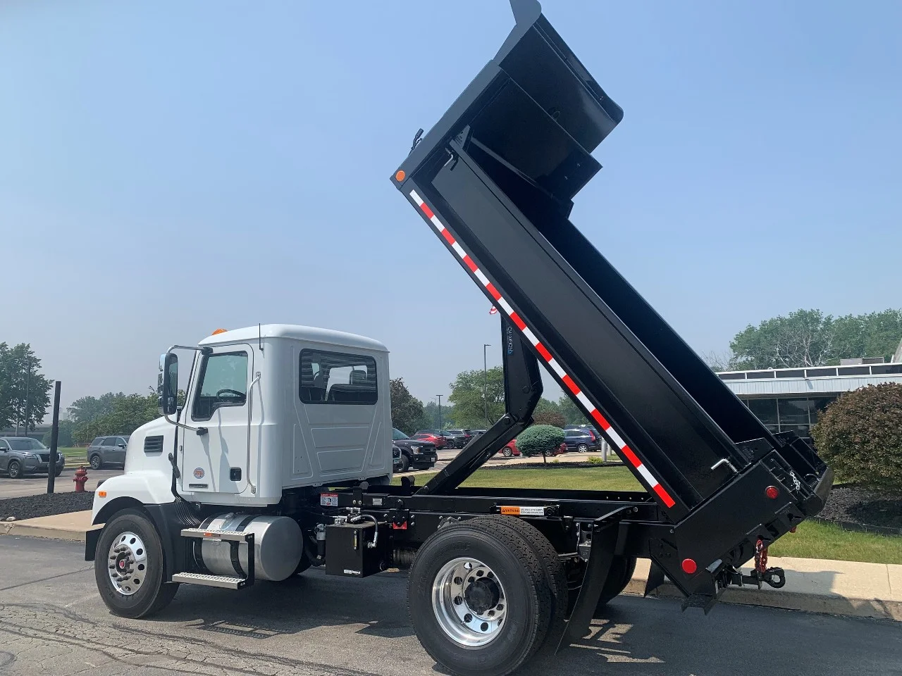 2026 Mack in Summit, IL — photo 11