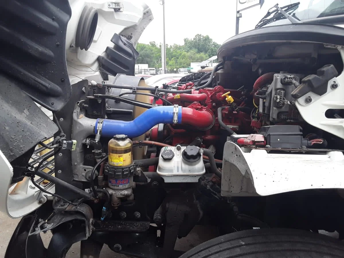 2019 Freightliner M2 106 in Kansas City, MO — photo 9