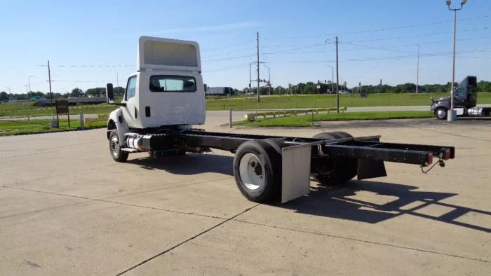 2027 International MV in Effingham, IL — photo 7