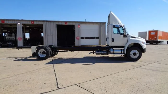 2027 International MV in Effingham, IL — photo 5