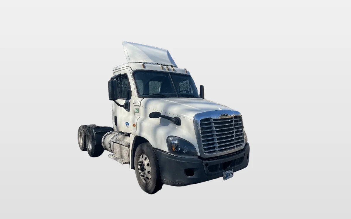 2019 Freightliner - image 1