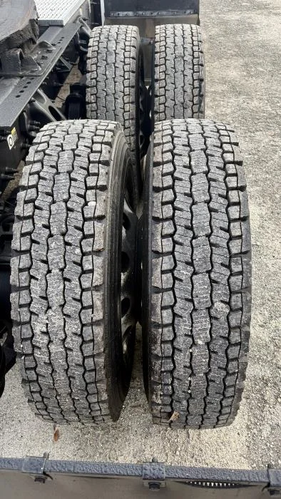 2022 Peterbilt 579 - image 21