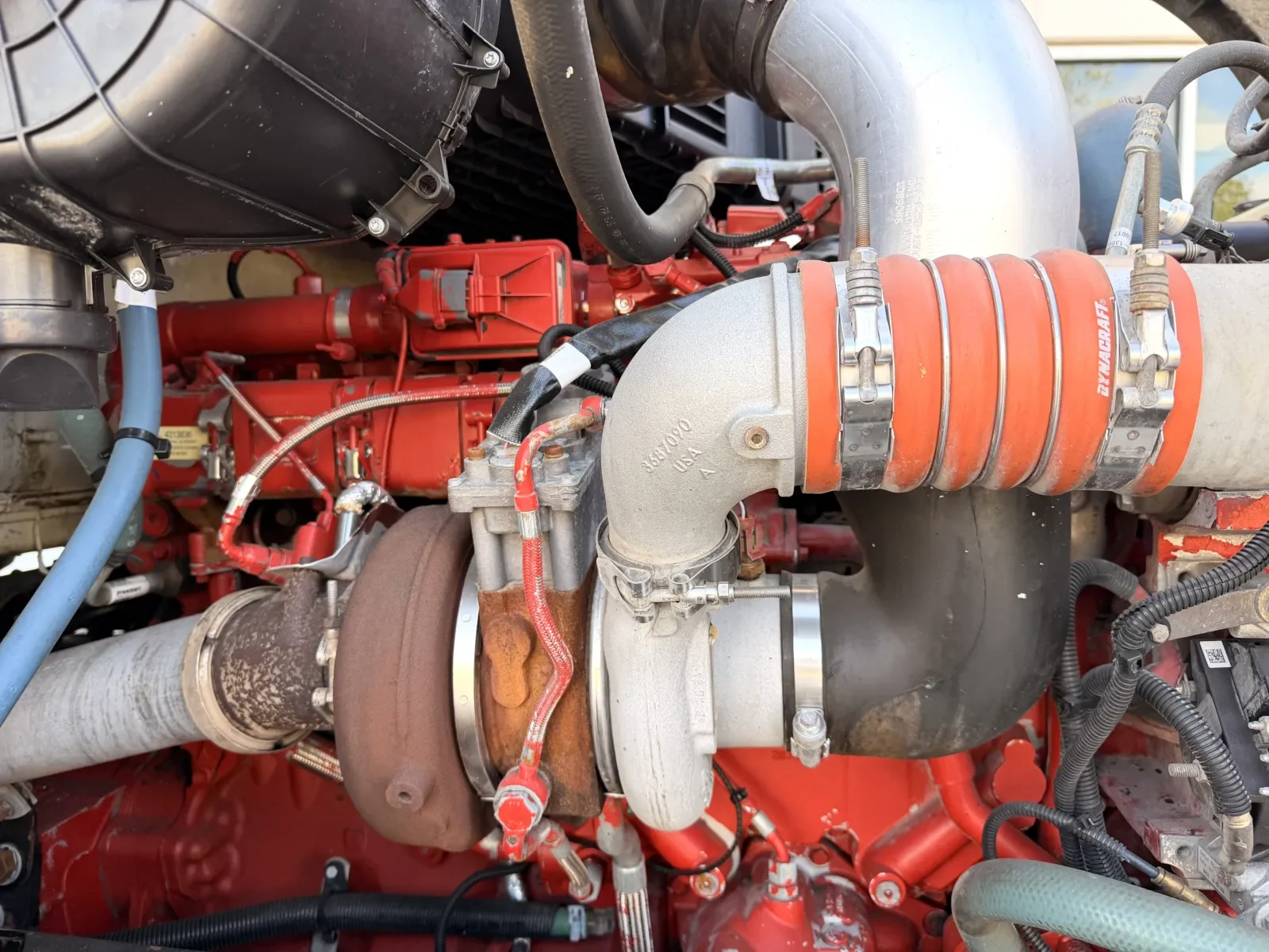 2016 Kenworth T880 - image 14