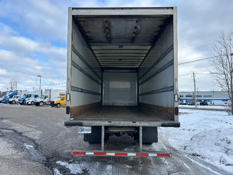 2020 Freightliner M2 106 - image 8