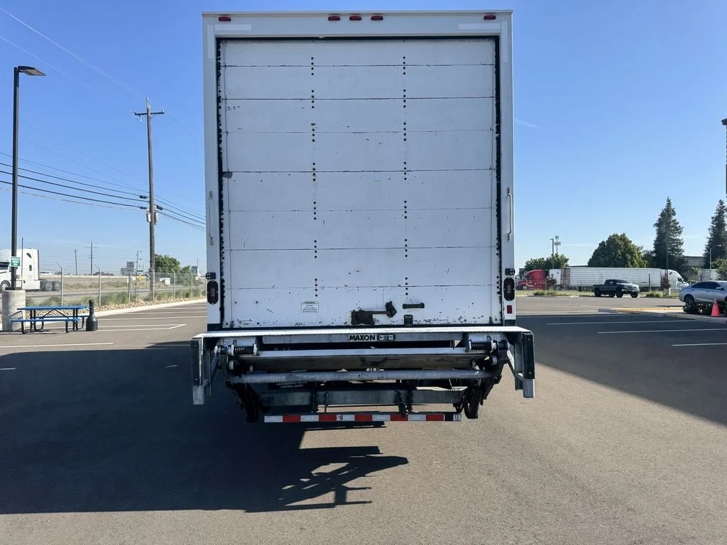 2021 Freightliner in Stockton, CA — photo 6