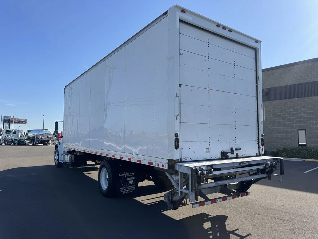 2021 Freightliner in Stockton, CA — photo 5