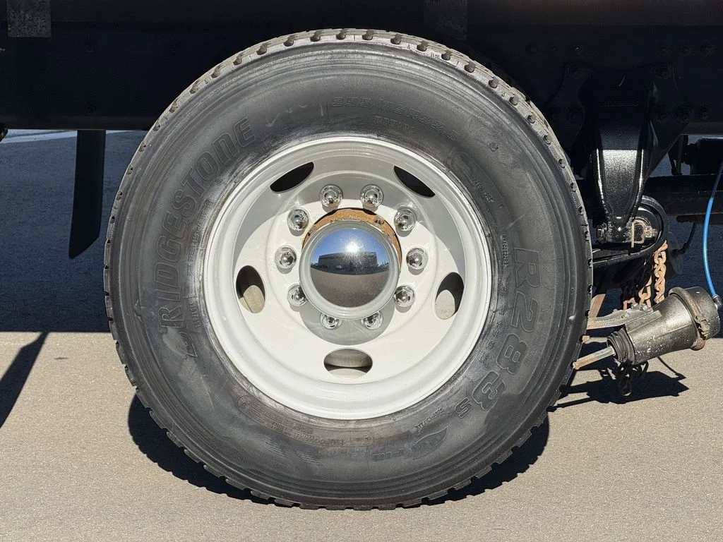 2021 Freightliner in Stockton, CA — photo 9