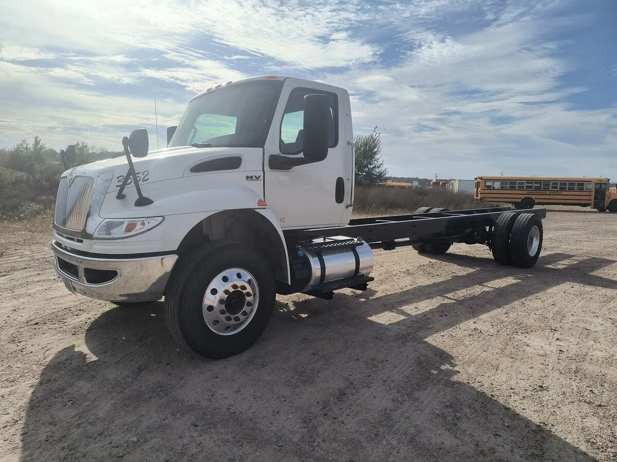2021 International MV in Chippewa Falls, WI