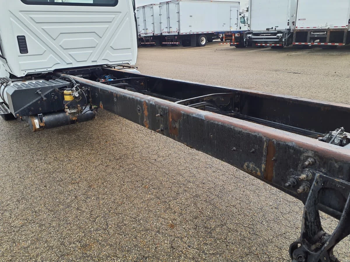 2019 International 4300 in Wayland, MI — photo 11