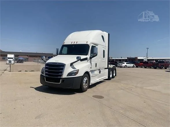 2024 Freightliner Cascadia in Location: Omaha, NE — photo 7