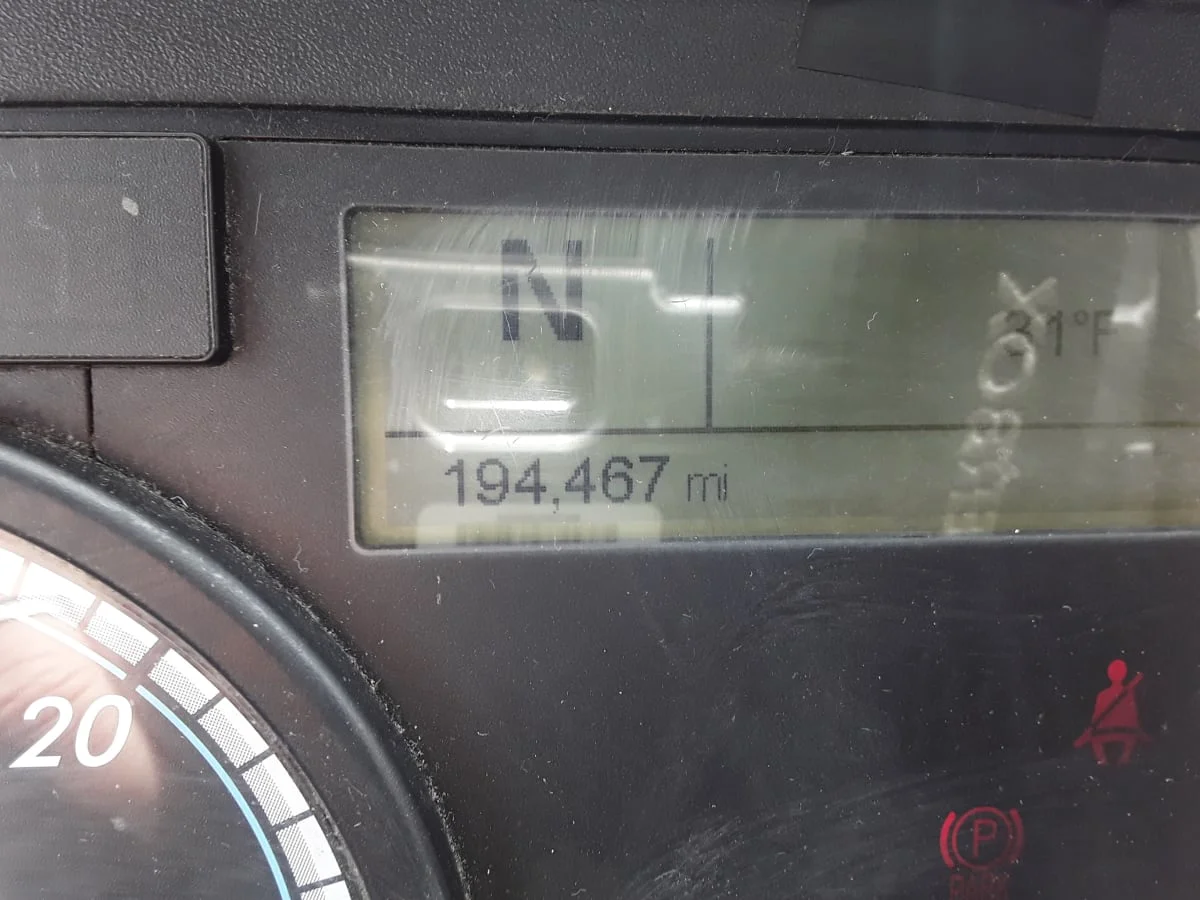 2017 Freightliner Cascadia - image 9