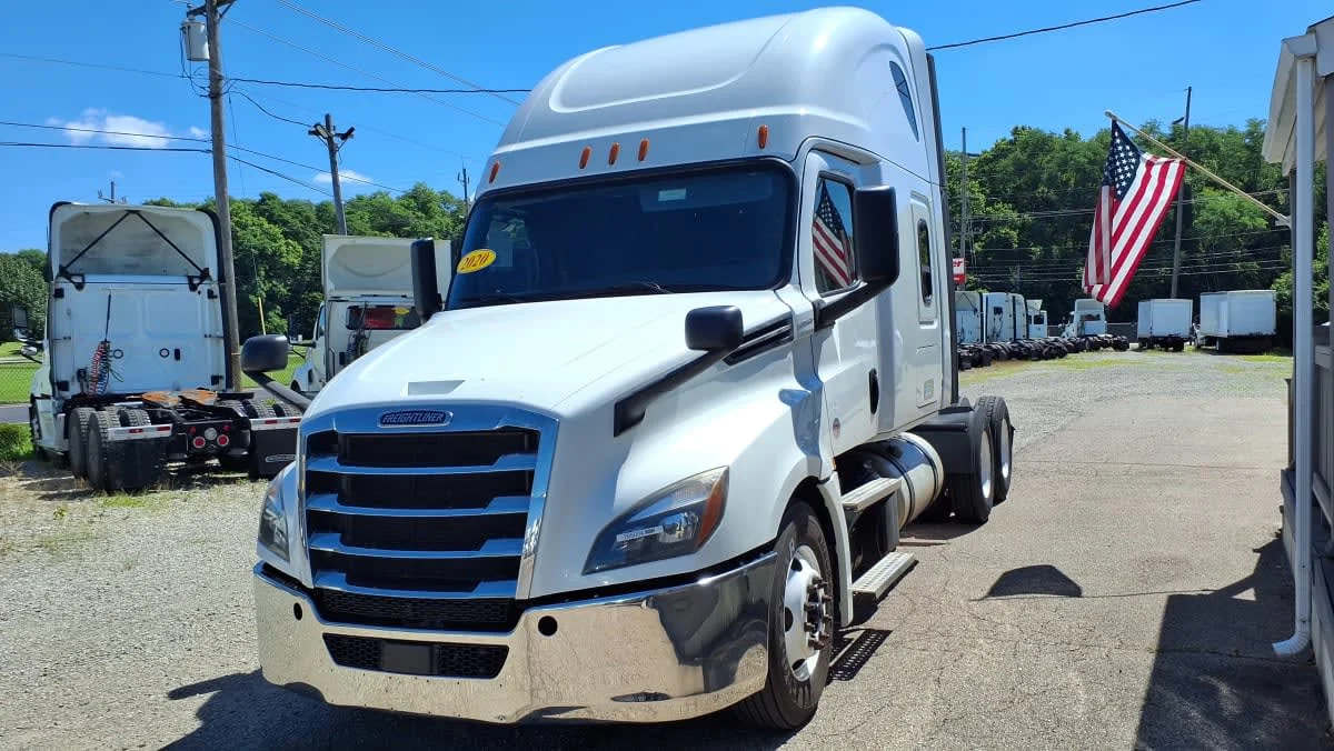 2020 Freightliner Cascadia in West Chester, OH
