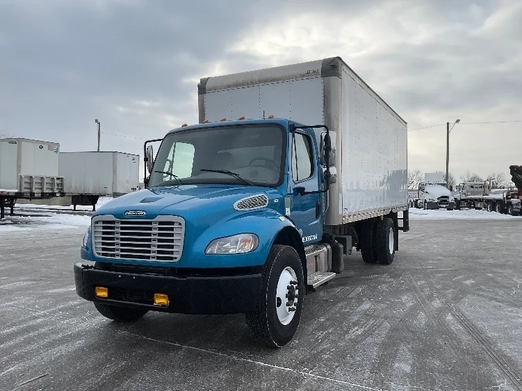 2021 Freightliner M2 106 - image 3