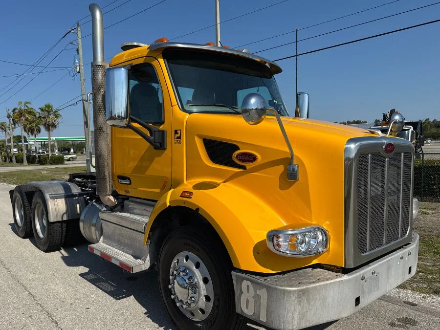 2020 Peterbilt 567 in Fort Myers, FL — photo 7