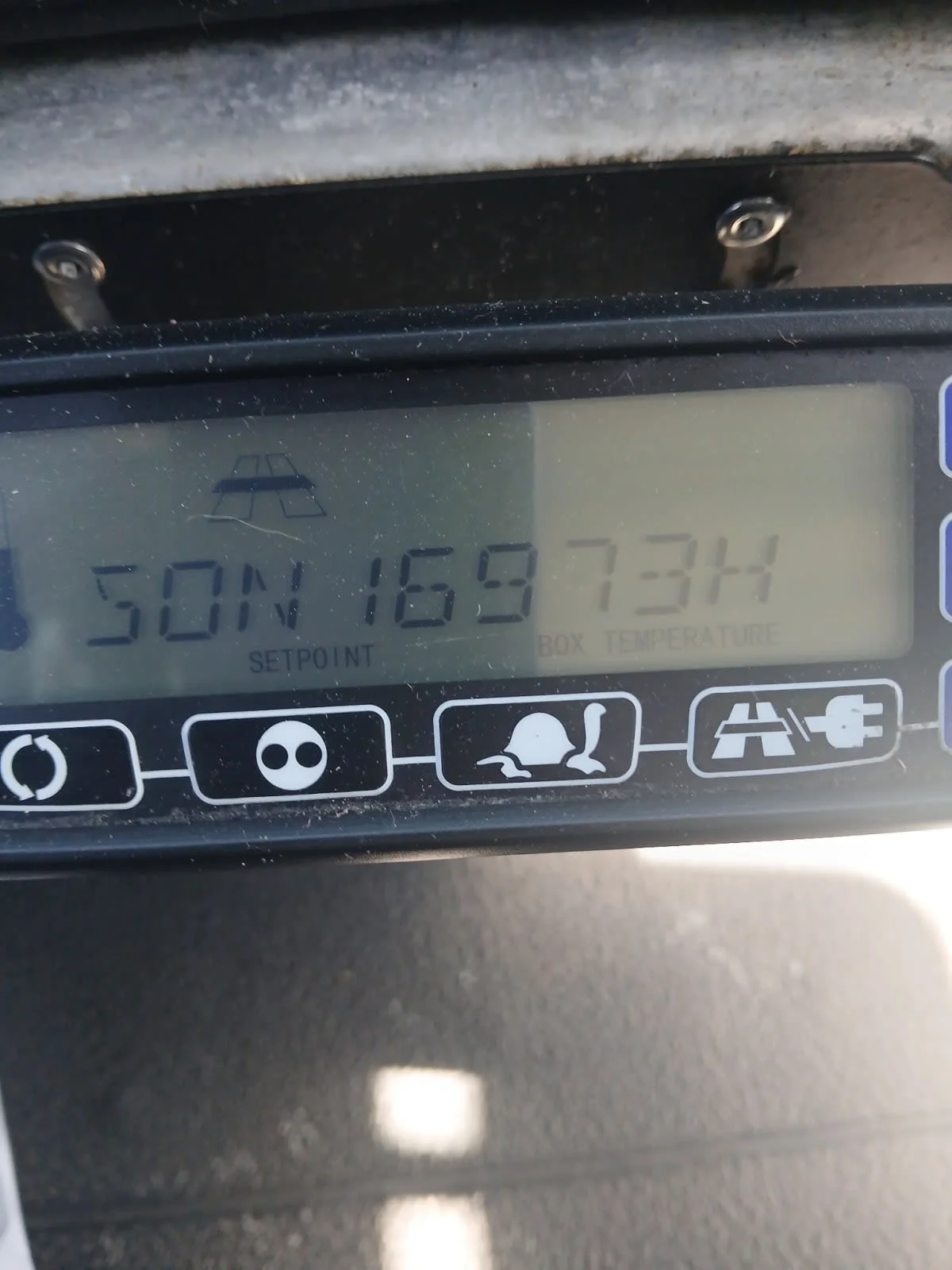 2020 International MV - image 15