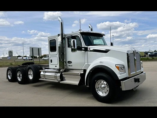 2027 Kenworth T880 in Oklahoma City, OK