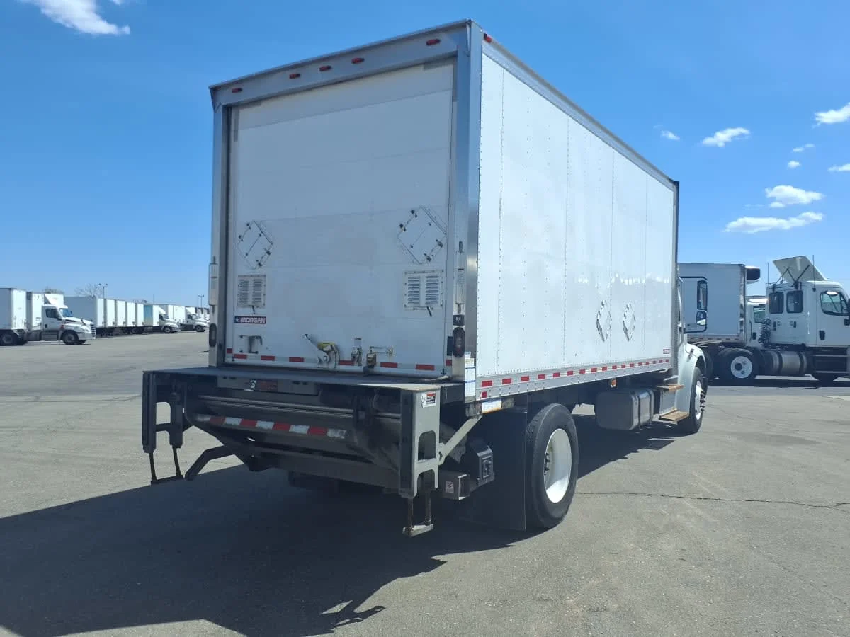 2019 Freightliner M2 106 in Taylor, MI — photo 4