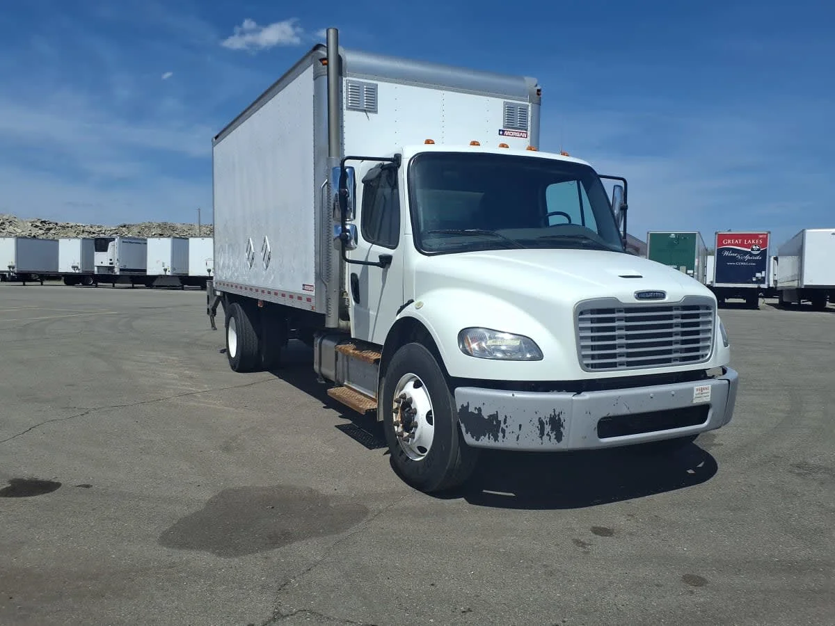 2019 Freightliner M2 106 in Taylor, MI — photo 3