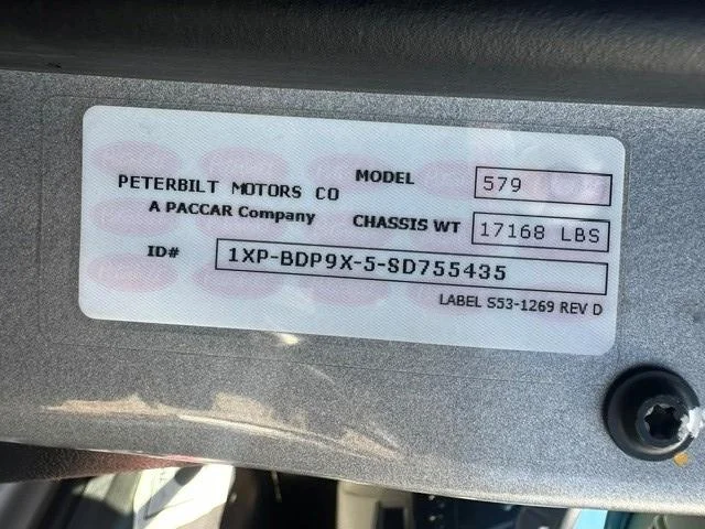 2025 Peterbilt 579 — photo 3