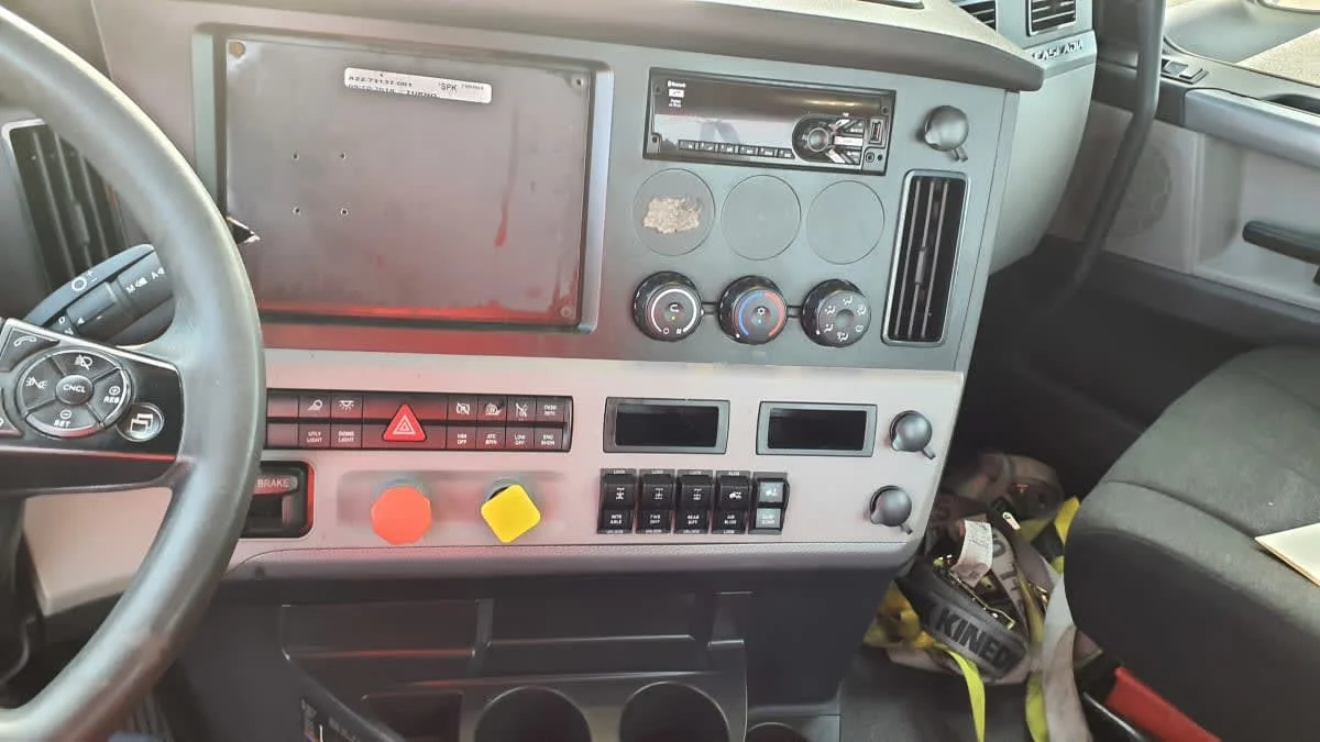 2019 Freightliner Cascadia in Birmingham, AL — photo 13