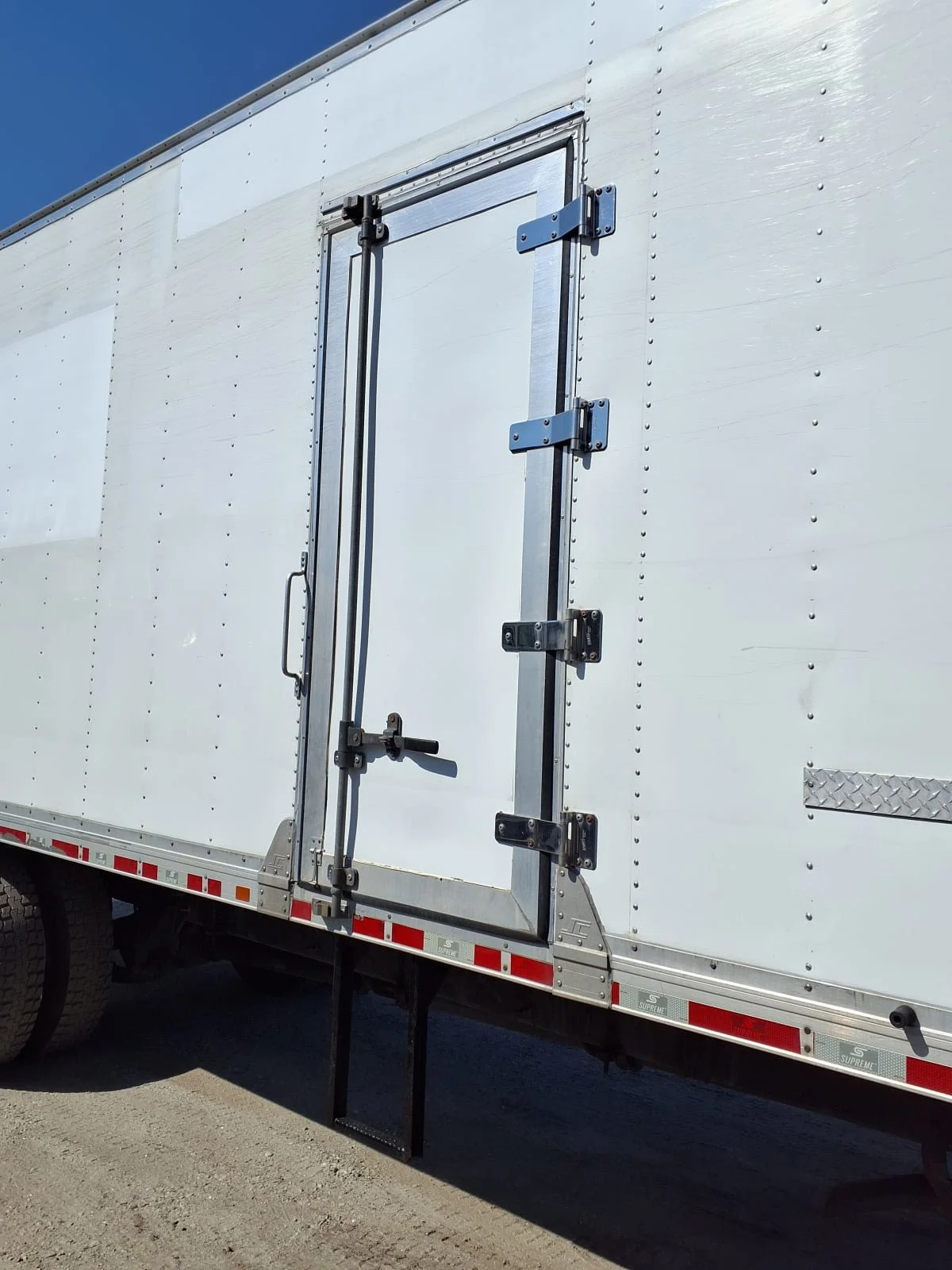 2018 International 4300 in Greenville, SC — photo 17