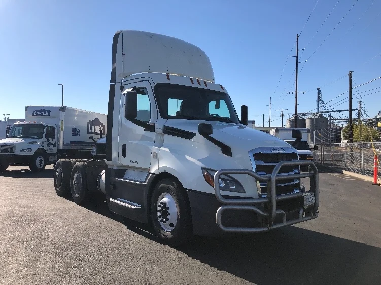 2019 Freightliner Cascadia in Spokane Valley, WA