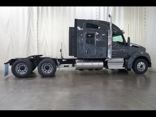 2027 Kenworth T880 in Oklahoma City, OK — photo 6