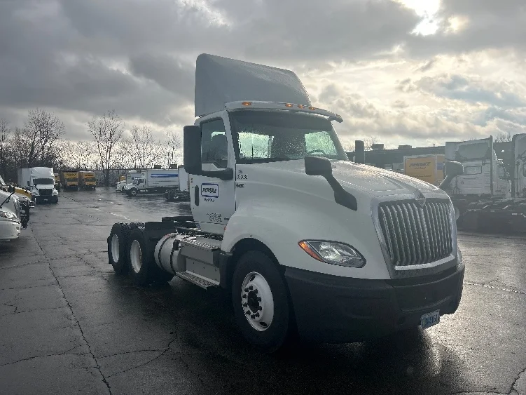 2019 International LT in Piqua, OH