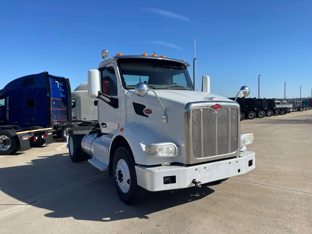 2016 Peterbilt 567 - image 7