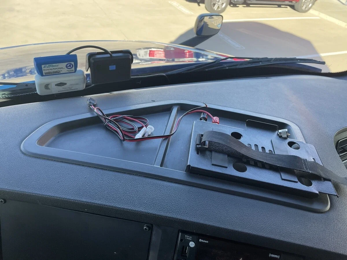 2023 Freightliner Cascadia - image 26